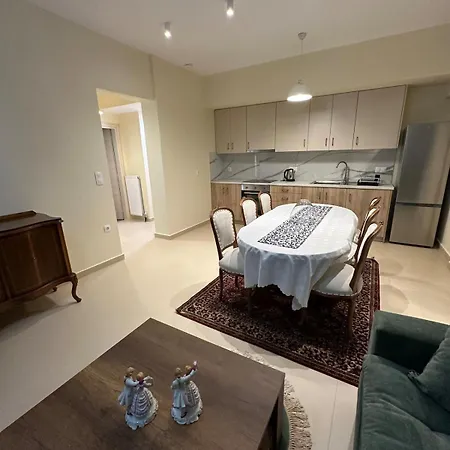 Luxurious דירה העיירה רתימנו
